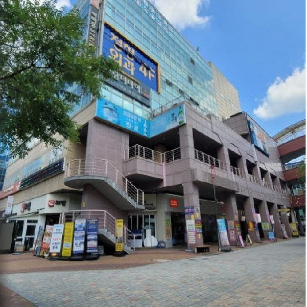 2025타경3537 경기도 고양시 일산동구 무궁화로 32-12, 일산라페스타 이동 3층 301호 근린상가 경매 이미지