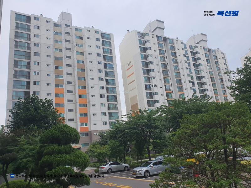 2025타경62611 경기도 고양시 일산동구 노루목로 80, 호수마을아파트 301동 5층 502호 아파트[공급55평형] 경매 이미지