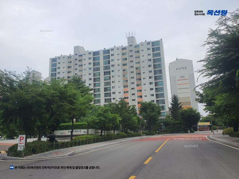 2025타경62611 경기도 고양시 일산동구 노루목로 80, 호수마을아파트 301동 5층 502호 아파트[공급55평형] 경매 이미지