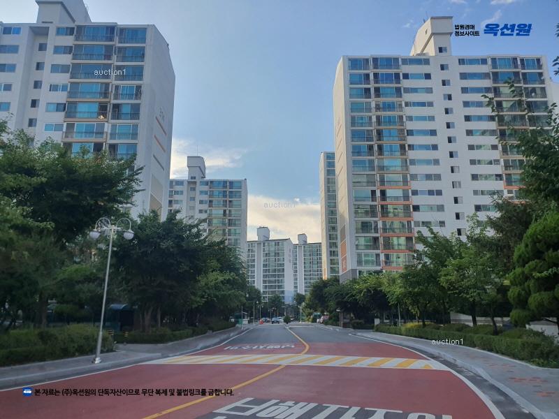 2025타경62611 경기도 고양시 일산동구 노루목로 80, 호수마을아파트 301동 5층 502호 아파트[공급55평형] 경매 이미지