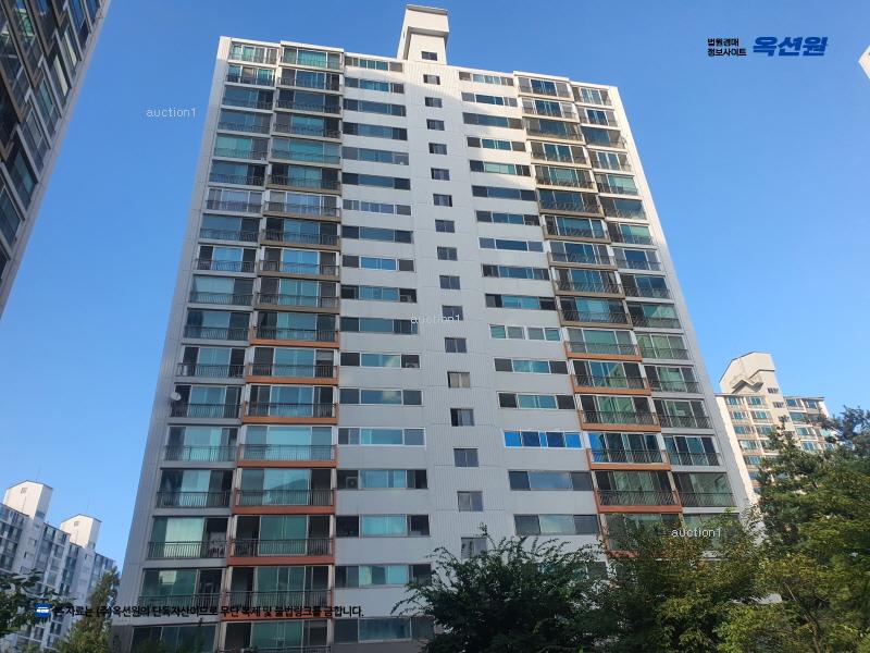 2025타경62611 경기도 고양시 일산동구 노루목로 80, 호수마을아파트 301동 5층 502호 아파트[공급55평형] 경매 이미지