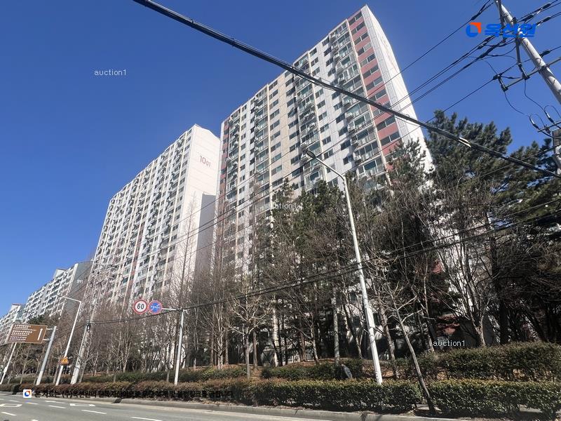 2025타경187 경상남도 김해시 금관대로599번길 11경상남도 김해시 금관대로599○○○○, 석봉마을 1012동 3층 301호석봉마을○○ 아파트[공급22평형] 경매 이미지