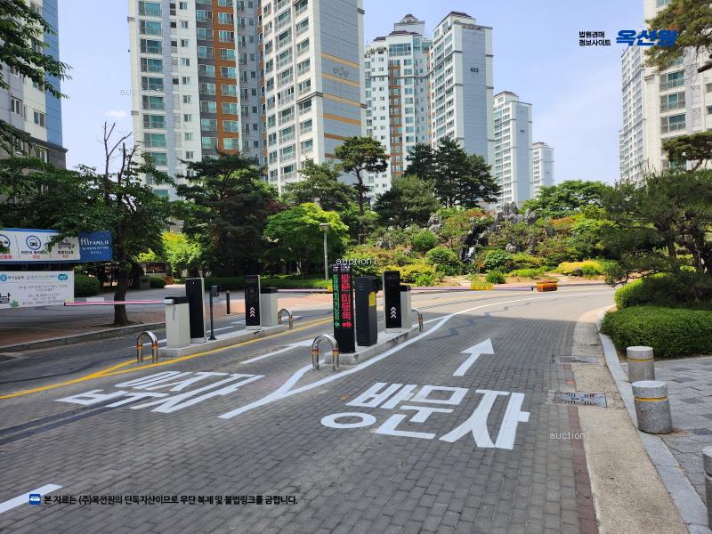 2025타경64437 경기도 고양시 일산서구 하이파크3로 61, 하이파크시티일산파밀리에4단지 409동 14층 1401호 아파트[공급46평형] 경매 이미지