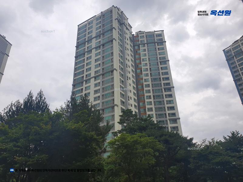 2025타경64437 경기도 고양시 일산서구 하이파크3로 61, 하이파크시티일산파밀리에4단지 409동 14층 1401호 아파트[공급46평형] 경매 이미지