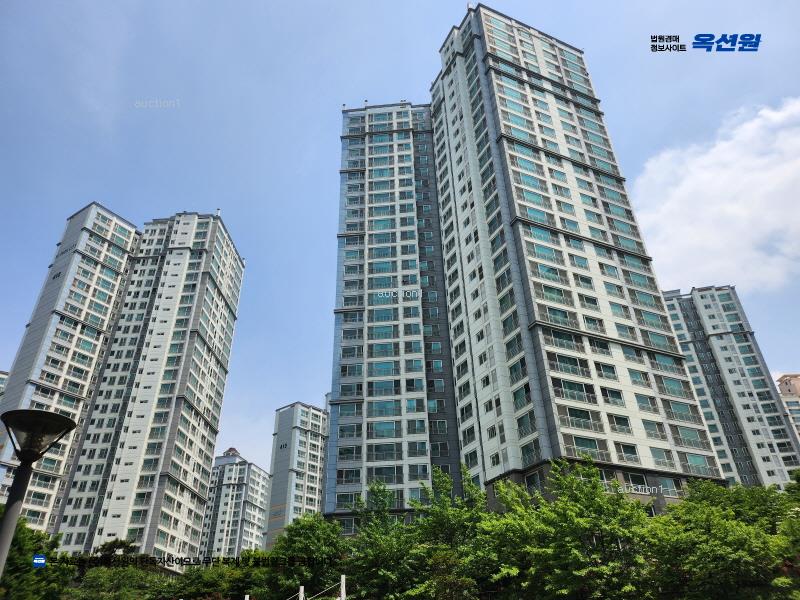 2025타경64437 경기도 고양시 일산서구 하이파크3로 61, 하이파크시티일산파밀리에4단지 409동 14층 1401호 아파트[공급46평형] 경매 이미지