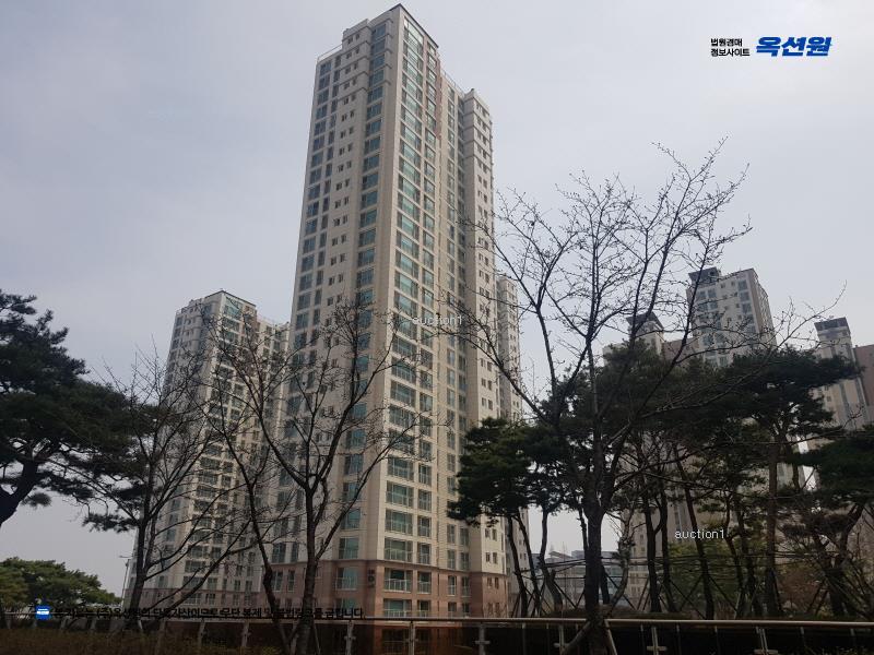 2025타경64162 경기도 파주시 한빛로 70, 한빛마을5단지캐슬앤칸타빌 520동 1층 103호 아파트[공급45평형] 경매 이미지