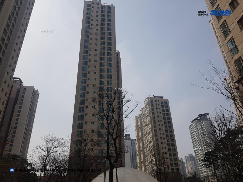 2025타경64162 경기도 파주시 한빛로 70, 한빛마을5단지캐슬앤칸타빌 520동 1층 103호 아파트[공급45평형] 경매 이미지