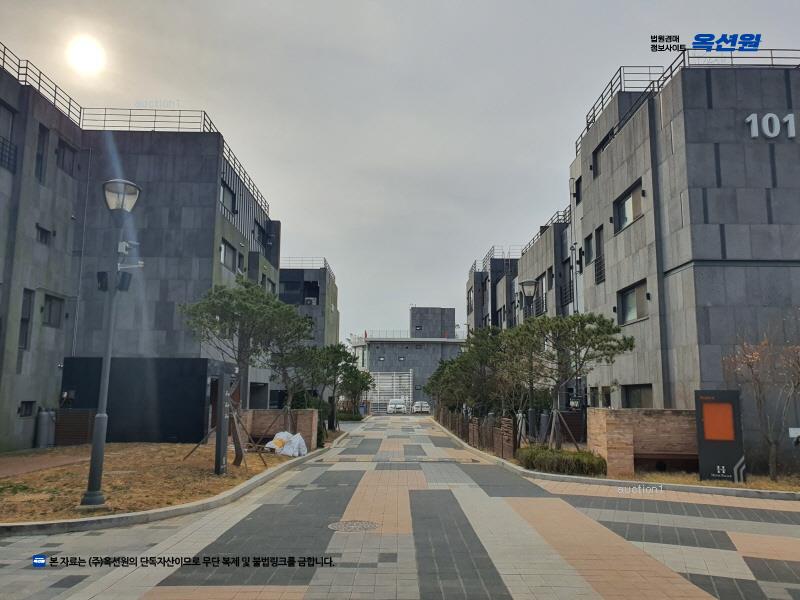 2024타경3684 경기도 파주시 탄현면 새오리로 215-67, 헤이리팰리스 104동 1층 110호 다세대(빌라)[공급53평형] 경매 이미지
