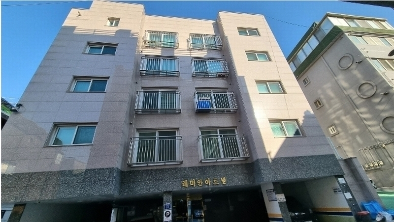 2024타경125015 서울특별시 관악구 법원단지20길 21, 레미안아트빌 1층 102호 다세대(빌라) 경매 이미지