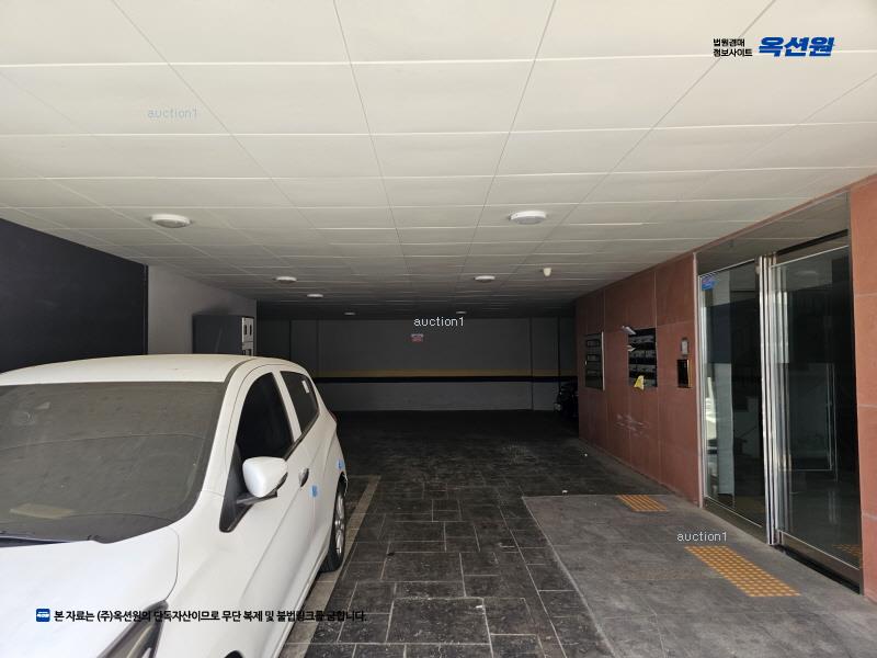 2025타경102541 서울특별시 동작구 성대로6자길 13, 코너스톤 2층 203호 다세대(빌라)[공급14평형] 경매 이미지