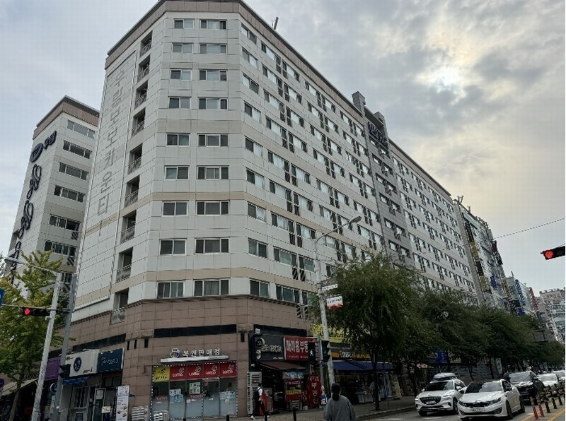 2024타경79391 경기도 고양시 일산동구 무궁화로 40, 일산우림보보카운티1 2층 234호 오피스텔[계약13평형] 경매 이미지