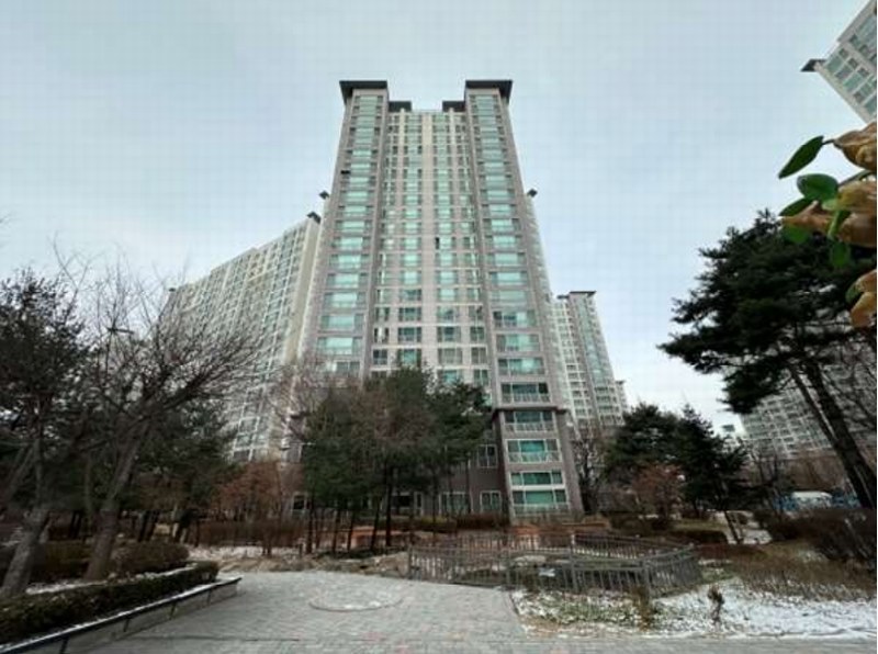 2023타경82100 경기도 남양주시 진접읍 부평로 32경기도 남양주시 진접읍 부○○○○, 진접센트레빌시티1단지 107동 19층 1902호진접센트○○ 아파트[공급40평형] 경매 이미지