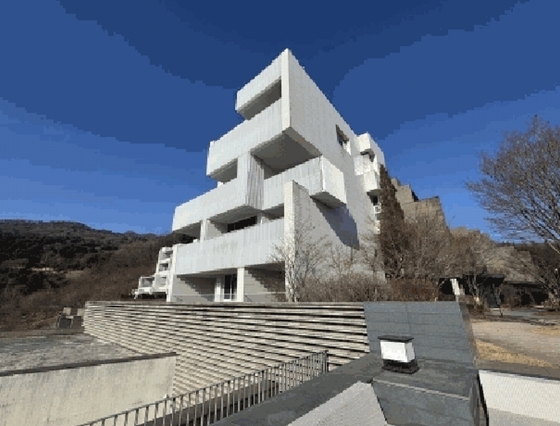 2024타경87324 경기도 가평군 설악면 유명로 1007-90, 빌라 102동 지3층 102-에이-206호 숙박(콘도등) 경매 이미지