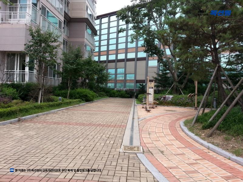 2025타경70149 경기도 남양주시 진접읍 장현천로 8경기도 남양주시 진접읍 장○○○○, 남양주진접롯데캐슬 106동 11층 1102호남양주진○○ 아파트[공급33평형] 경매 이미지