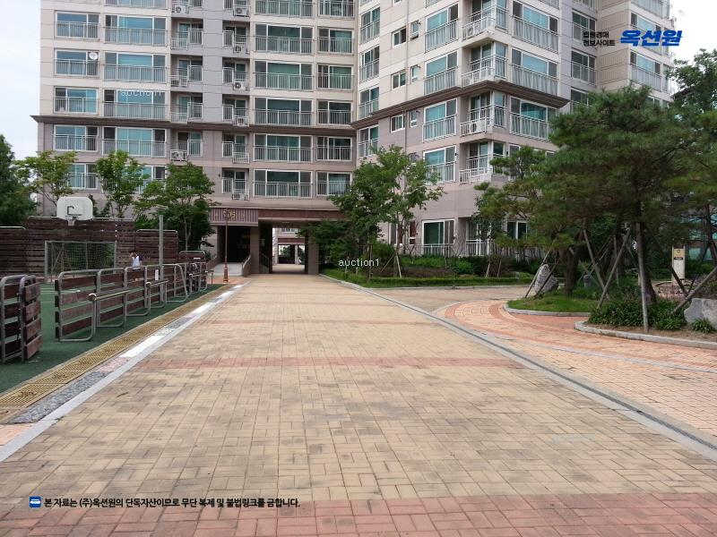 2025타경70149 경기도 남양주시 진접읍 장현천로 8경기도 남양주시 진접읍 장○○○○, 남양주진접롯데캐슬 106동 11층 1102호남양주진○○ 아파트[공급33평형] 경매 이미지