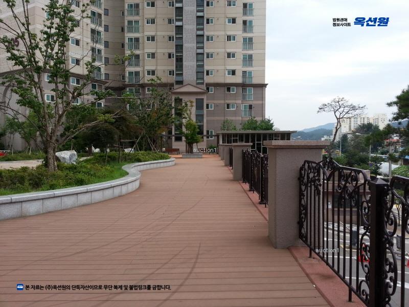 2025타경70149 경기도 남양주시 진접읍 장현천로 8경기도 남양주시 진접읍 장○○○○, 남양주진접롯데캐슬 106동 11층 1102호남양주진○○ 아파트[공급33평형] 경매 이미지