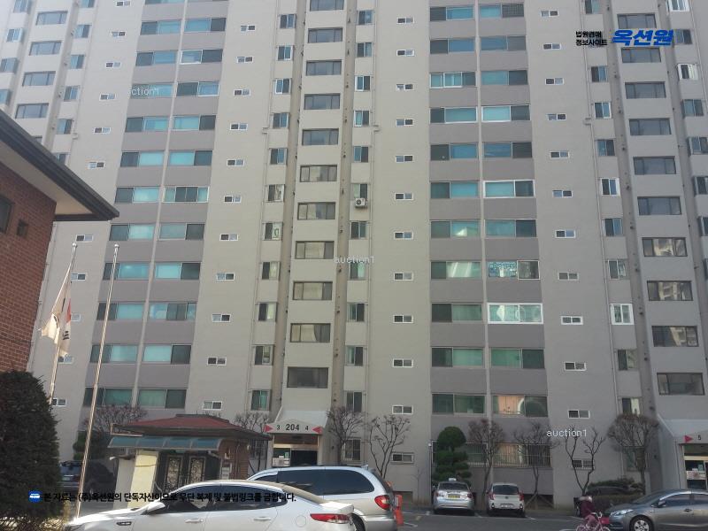 2025타경71549 경기도 구리시 동구릉로53번길 67, 아름마을엘지아파트 201동 7층 702호 아파트[공급45평형] 경매 이미지