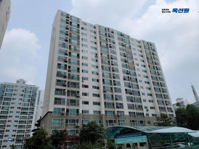 2025타경71412 경기도 남양주시 평내로 76경기도 남양주시 평○○○○, 평내화성파크힐즈 1703동 4층 405호평내화성○○ 아파트[공급34평형] 경매 이미지