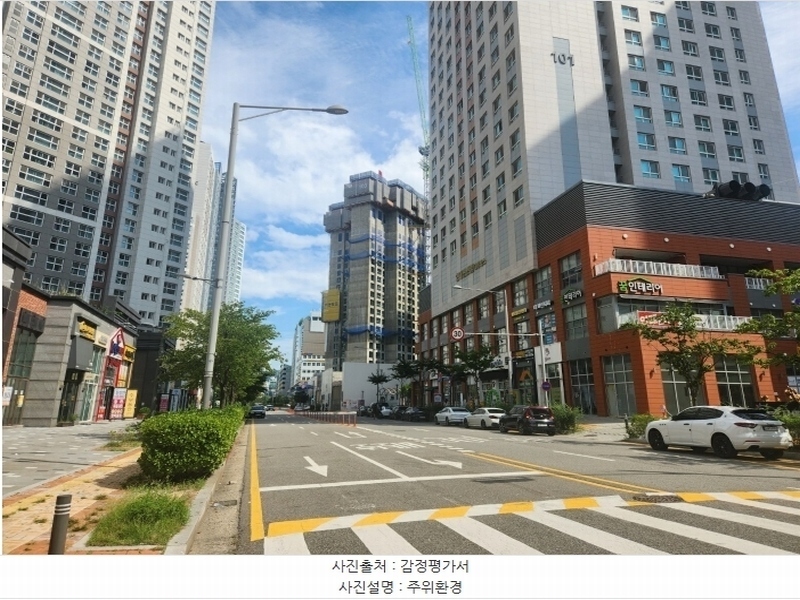 2024타경552786 인천광역시 서구 청라커낼로288번길 26, 현대썬앤빌더테라스 25층 101-2503호 오피스텔[계약23평형] 경매 이미지