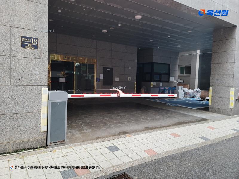 2023타경61537 서울특별시 강동구 진황도로25길 18, 스카이캐슬라 10층 1001호 다세대(빌라) 경매 이미지