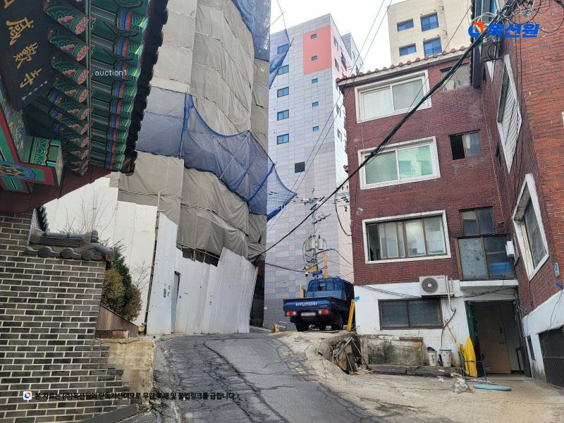 2023타경61537 서울특별시 강동구 진황도로25길 18, 스카이캐슬라 10층 1001호 다세대(빌라) 경매 이미지