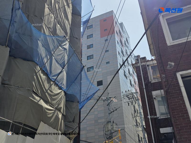 2023타경61537 서울특별시 강동구 진황도로25길 18, 스카이캐슬라 10층 1001호 다세대(빌라) 경매 이미지