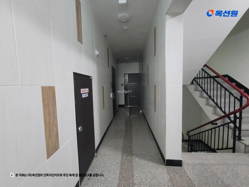2023타경61537 서울특별시 강동구 진황도로25길 18, 스카이캐슬라 10층 1001호 다세대(빌라) 경매 이미지
