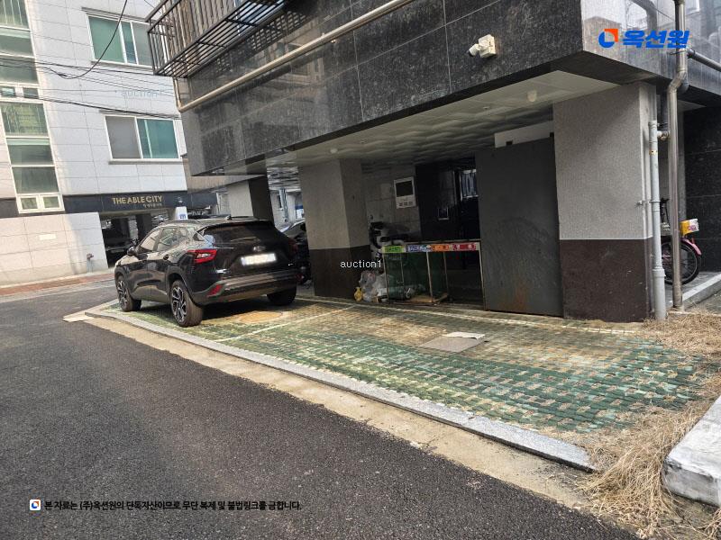 2024타경3613 서울특별시 강동구 천호대로176길 10-9, 화영하우스7차 3층 302호 근린상가 경매 이미지