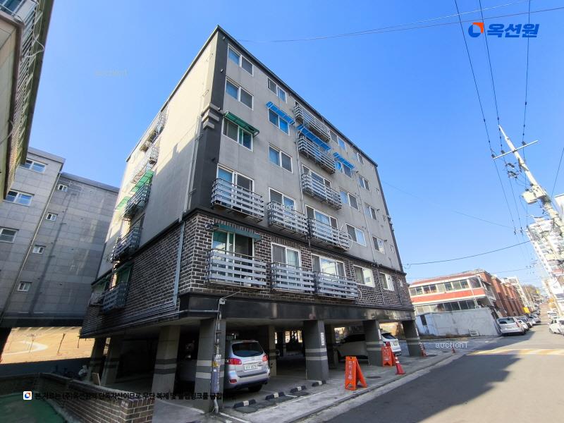 2024타경580026 인천광역시 서구 율도로16번길 20, 우성그랑시아 4층 402호 다세대(빌라)[공급20평형] 경매 이미지