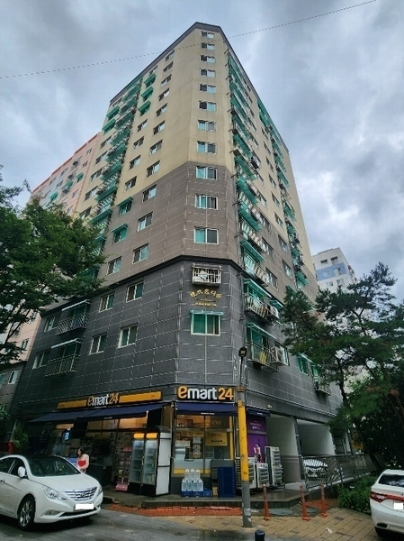 2024타경543010 인천광역시 남동구 예술로226번길 28, 현대홈타운 10층 1001호 아파트[공급19평형] 경매 이미지