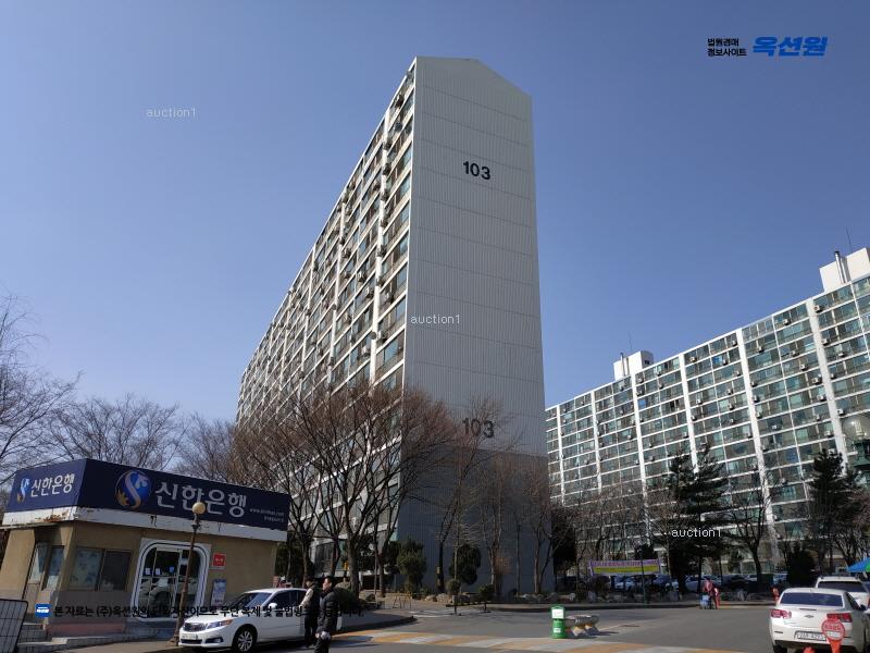2024타경572193 인천광역시 연수구 먼우금로 19, 동남아파트 104동 2층 210호 아파트[공급21평형] 경매 이미지