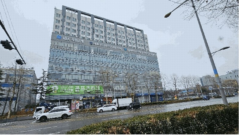 2025타경507629 인천광역시 남동구 남동대로 353, 제이케이루체스타지식산업센터 9층 922호 오피스텔[계약9평형] 경매 이미지