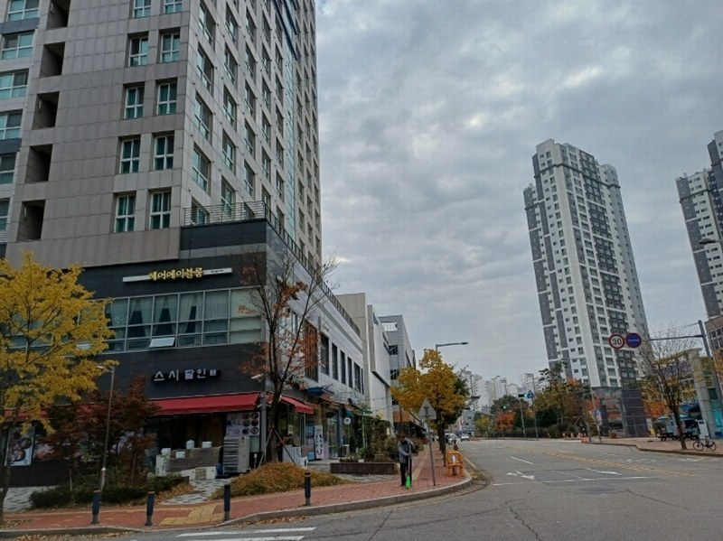 2024타경14710 인천광역시 서구 청라에메랄드로76번길 7, 청라디오스텔 2층 208호 오피스텔 경매 이미지