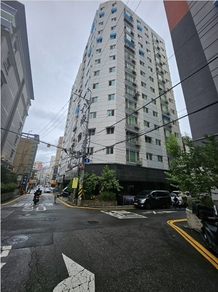 2024타경549513 인천광역시 부평구 부평문화로 118, 더갤러리 5층 101-504호 오피스텔[계약24평형] 경매 이미지