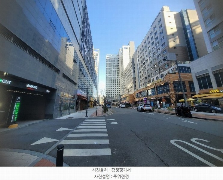 2024타경16037 인천광역시 서구 청라한내로100번길 8-28, 청라레이크봄 2층 232호 근린상가 경매 이미지