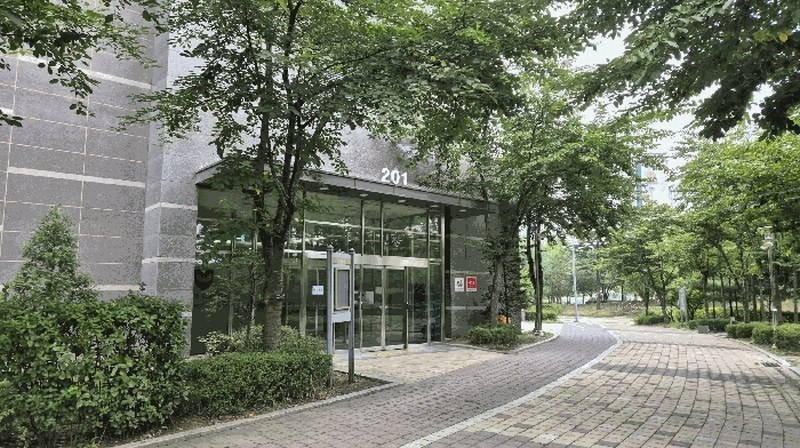 2025타경512477 인천광역시 연수구 송도과학로27번길 55, 롯데캐슬캠퍼스타운 201동 13층 1320호 오피스텔[계약26평형] 경매 이미지