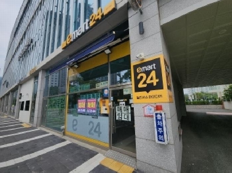 2025타경509059 인천광역시 연수구 하모니로188번길 8, 이든메디타워 1층 112호 근린상가 경매 이미지