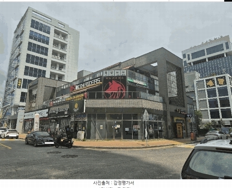 2025타경511677 인천광역시 중구 하늘별빛로65번길 7-24, 더루프테라스 1층 110호 근린상가 경매 이미지