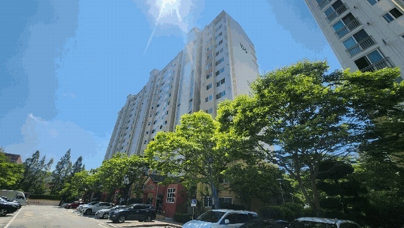 2025타경521 경상남도 통영시 무전1길 23, 한진로즈힐비치 106동 14층 1406호 아파트[공급30평형] 경매 이미지