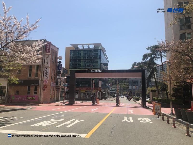 2025타경521 경상남도 통영시 무전1길 23, 한진로즈힐비치 106동 14층 1406호 아파트[공급30평형] 경매 이미지