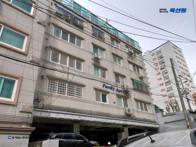 2024타경532270 인천광역시 미추홀구 석바위로110번길 6인천광역시 미추홀구 석바위로11○○○○, 현대훼밀리아파트 6층 602호현대훼밀○○ 아파트[공급23평형] 경매 이미지