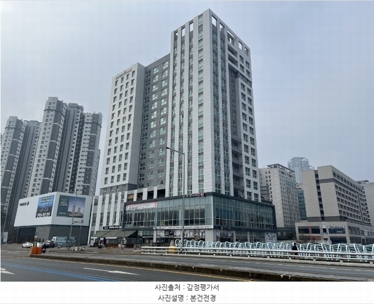 2024타경17085 인천광역시 서구 청라에메랄드로76번길 7-23, 청라월드메르디앙커낼웨이 1층 104호 근린상가 경매 이미지
