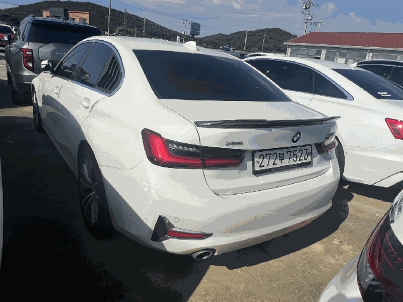 2025타경512537 인천광역시 중구 운북동 572-26, 오토마트 BMW 320d Luxury 경매 이미지