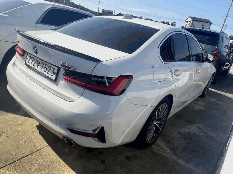 2025타경512537 인천광역시 중구 운북동 572-26, 오토마트 BMW 320d Luxury 경매 이미지