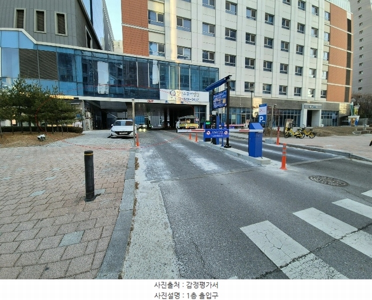 2024타경581210 인천광역시 서구 청라루비로 76, 청라스퀘어7 2층 226호 근린상가 경매 이미지