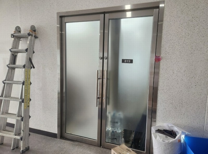 2024타경3560 경기도 김포시 김포한강10로133번길 165, 샹보르영무파라드김포한강 1동 8층 819호 아파트형공장 경매 이미지