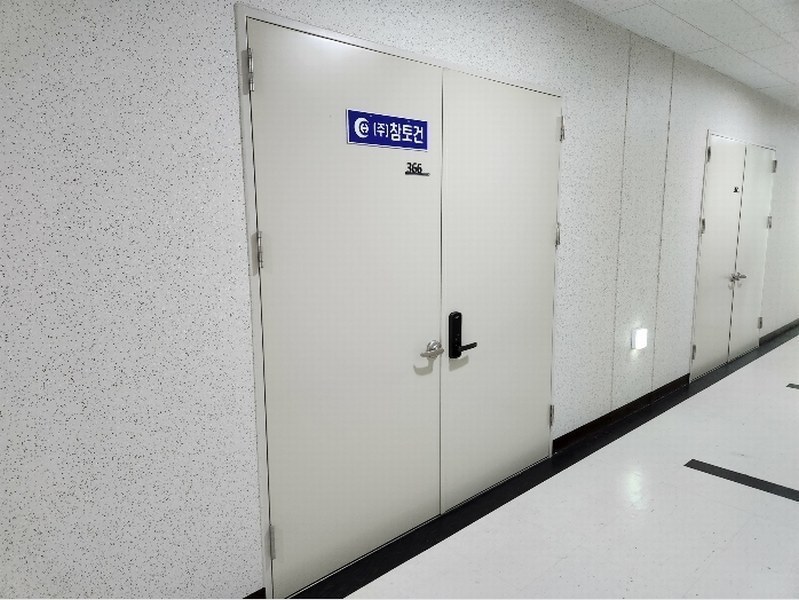 2024타경3676 경기도 김포시 김포한강10로133번길 107, 디원시티시그니처지식산업센터 3층 366호 아파트형공장 경매 이미지