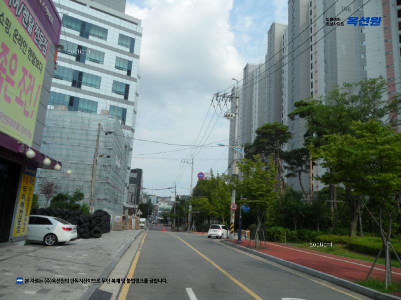 2025타경32496 경기도 부천시 원미구 신흥로276번길 15, 래미안부천중동 104동 7층 702호 아파트[공급34평형] 경매 이미지