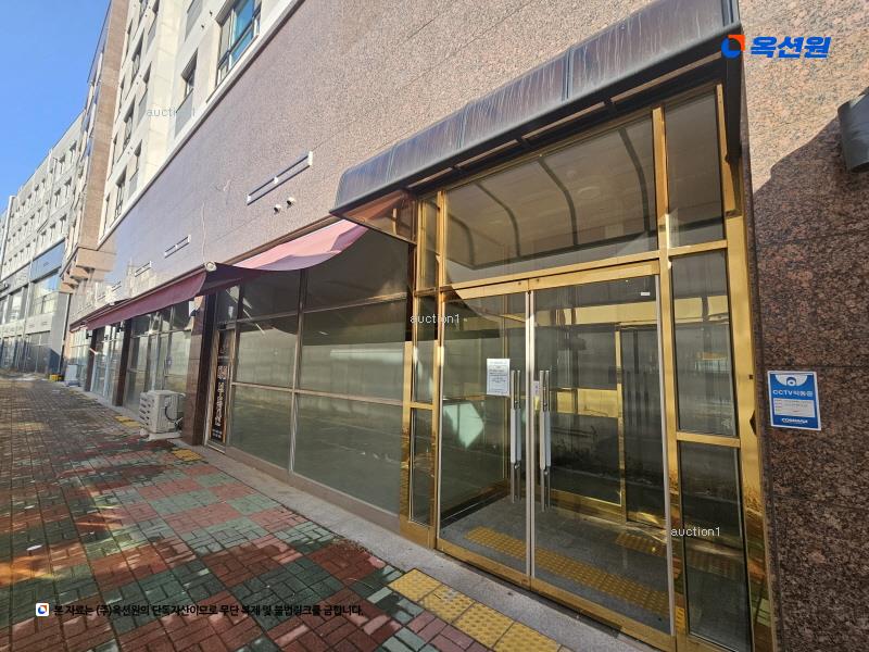 2025타경33630 경기도 김포시 김포한강1로 266, 에이치씨티 1층 105호 근린상가 경매 이미지