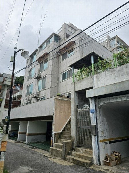 2024타경58974 서울특별시 서대문구 연희로39다길 15, 경원탑스빌 1층 102호 다세대(빌라)[공급26평형] 경매 이미지